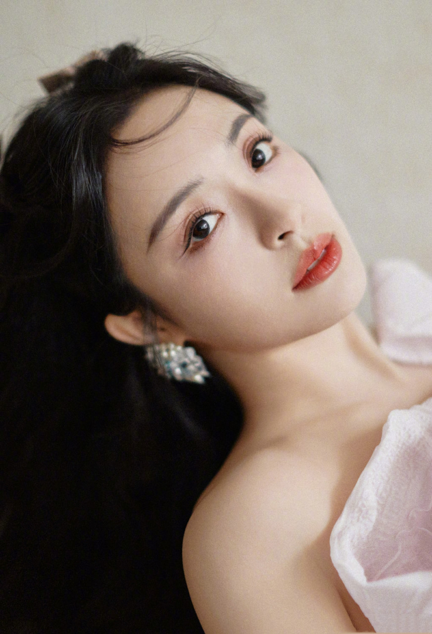 李莎旻子仙气写真图集