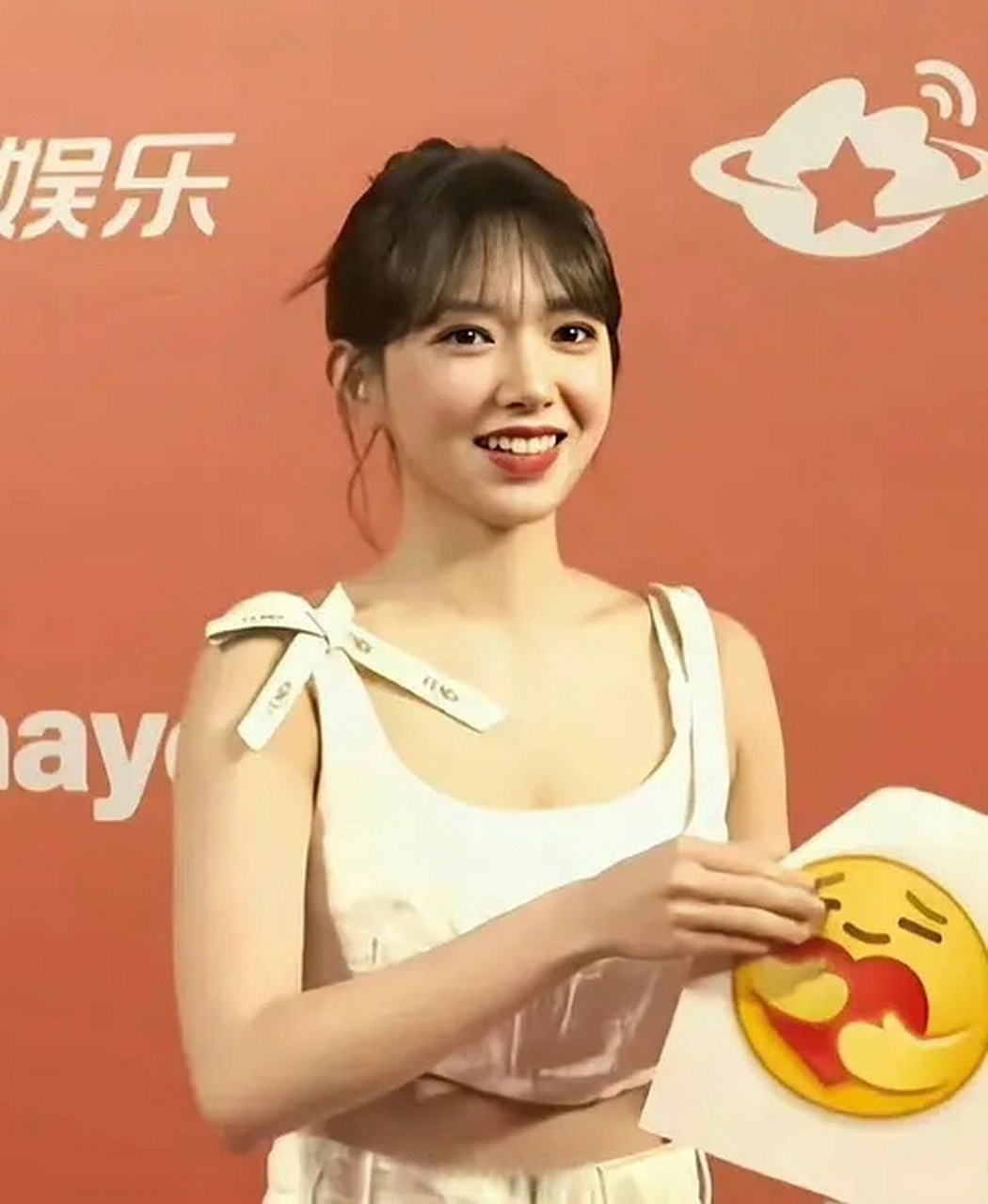 这是程潇还是孟美岐,昔日好队友怎么越长越像了.