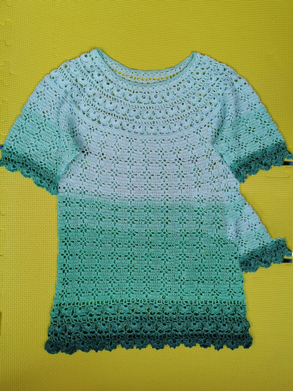 喜欢这件三环衣的朋友们看过来(附图解) 这款三环衣虽已钩好2年了,但