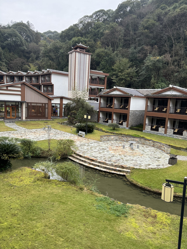 江口酒店推荐|梵净山栖溪度假酒店体验