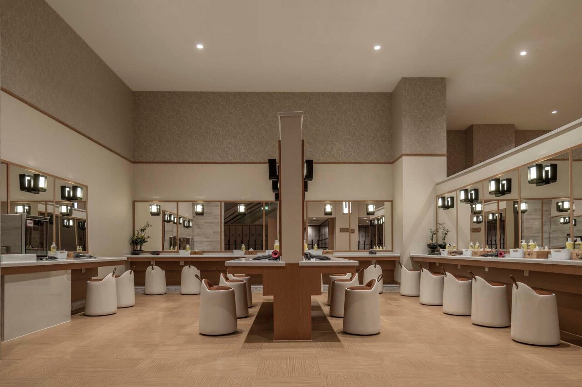 汤连得是上海的一家日式装修风格的汤泉馆,可是怎么挑选适合自己蹬葺