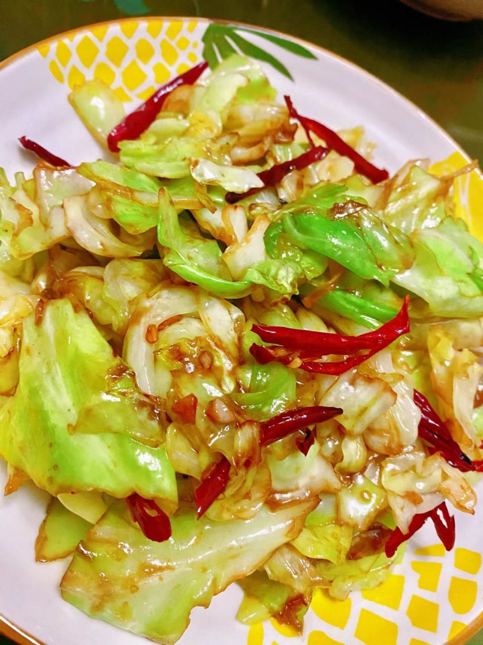 火爆大头菜 个人菜谱 03食材: 11566大头菜(包菜)手撕成块,任意