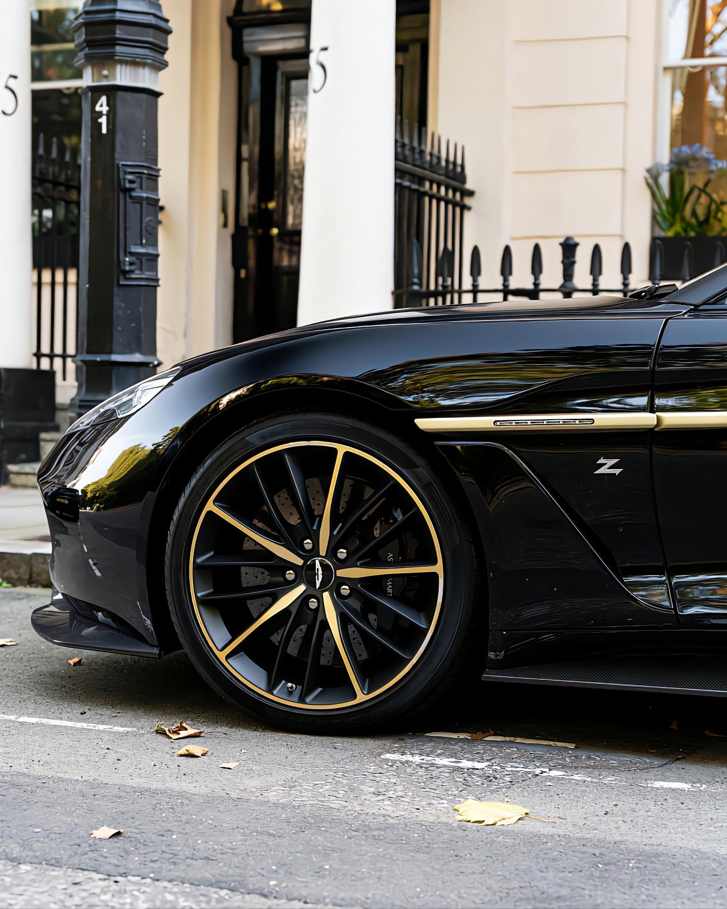 阿斯顿马丁 vanquish zagato gt车型延续 纯粹性能 vanquish zagato是