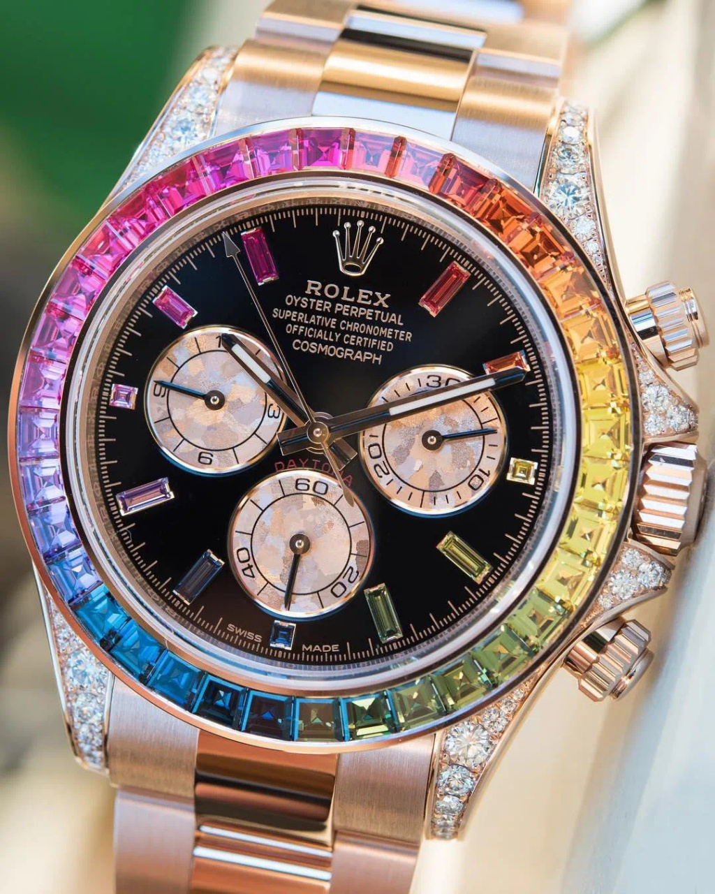 为什么这么 劳力士热门款腕表超公价是很常见的情况,劳力士水鬼超公价