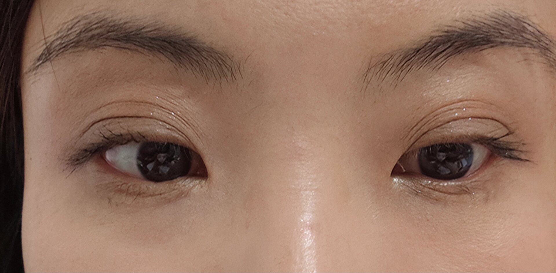 睫毛膏晕染下眼睑怎么办 姐妹们,救命啊,上眼睫毛的睫毛膏,总是晕染到