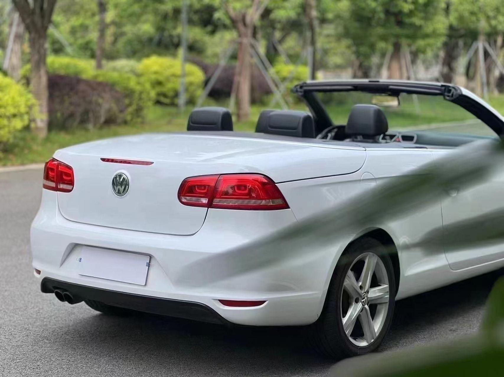 新到:12年进口大众eos硬顶敞篷跑车 2.