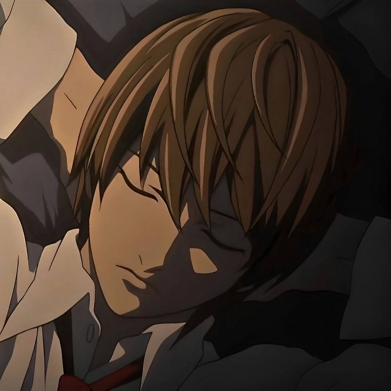 夜神月头像 喜欢的请点个赞 #死亡笔记# #夜神月# #动漫男头# #ph团队