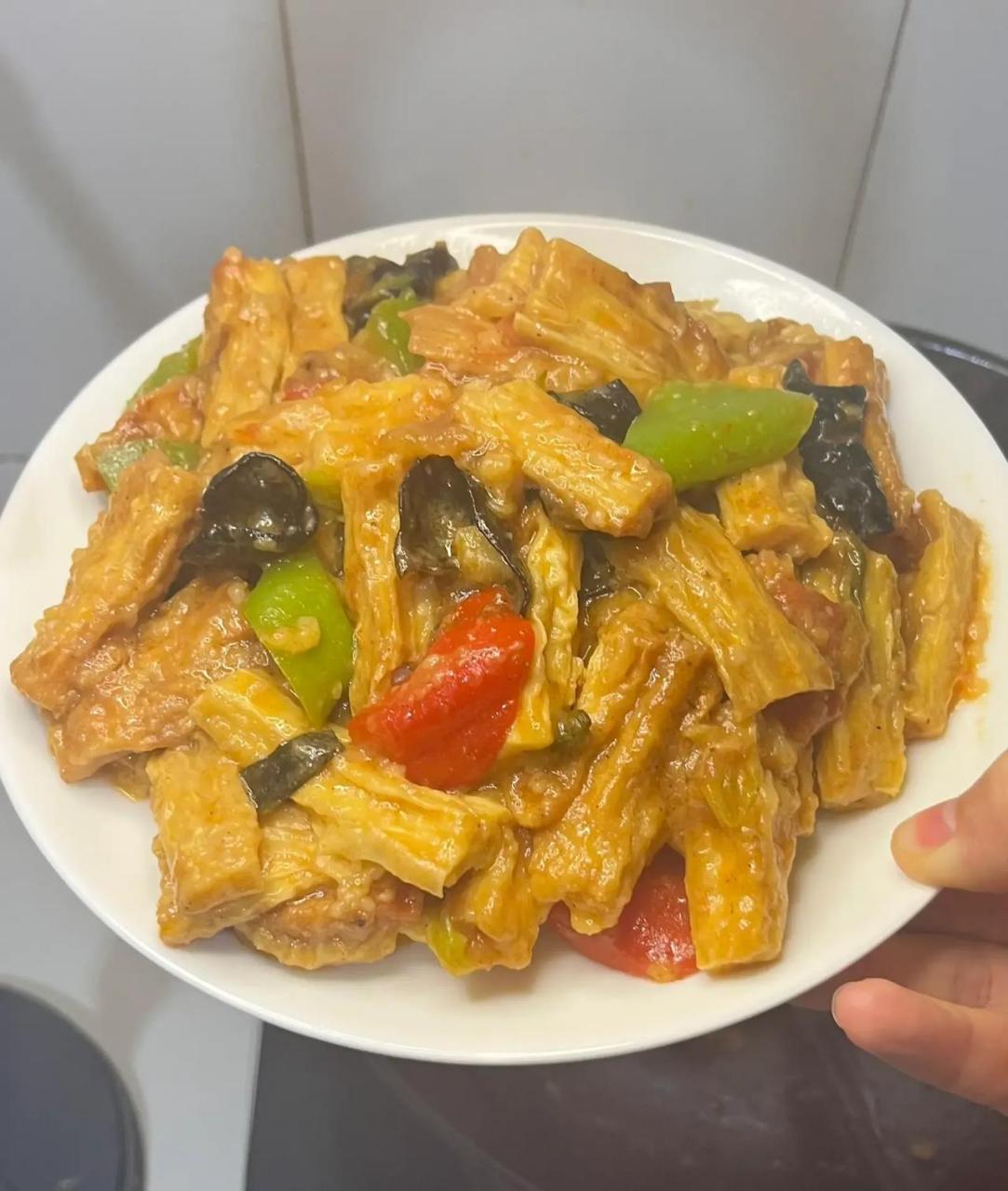 在河南老老少少都爱吃的烧腐竹,你吃过吗?