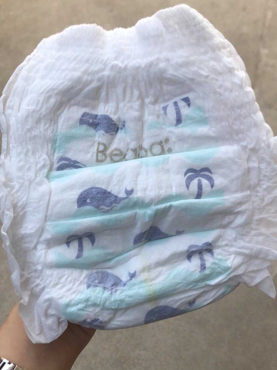 碧芭盛夏光年拉拉裤|有点厚 最近给娃试了这款碧芭的盛夏光年拉拉裤.
