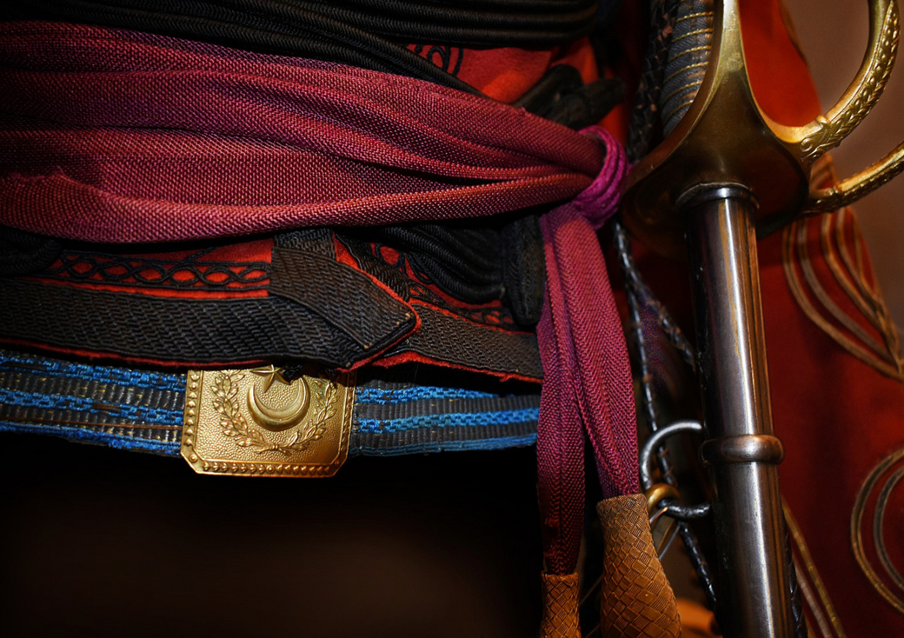 军事收藏:法国殖民地轻骑兵军官制服 1860年的法兰西殖民地轻骑兵(spa