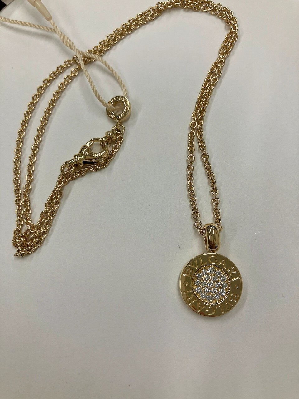 bulgarian宝格丽女士黄金满钻双面圆饼项链 h