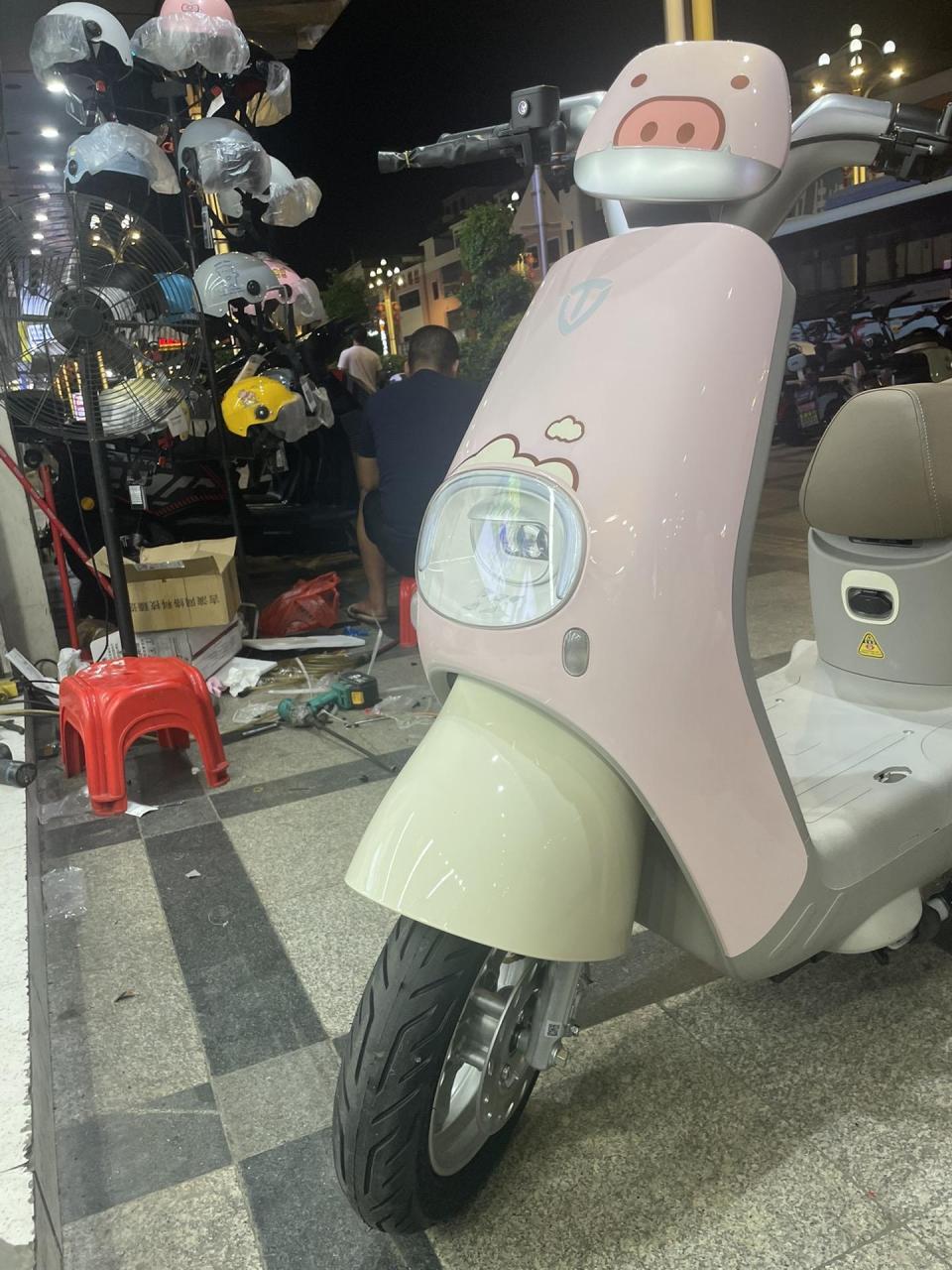 台铃新款标致eb  智能app华为鸿蒙系统 机车互联  别传统钥匙 97