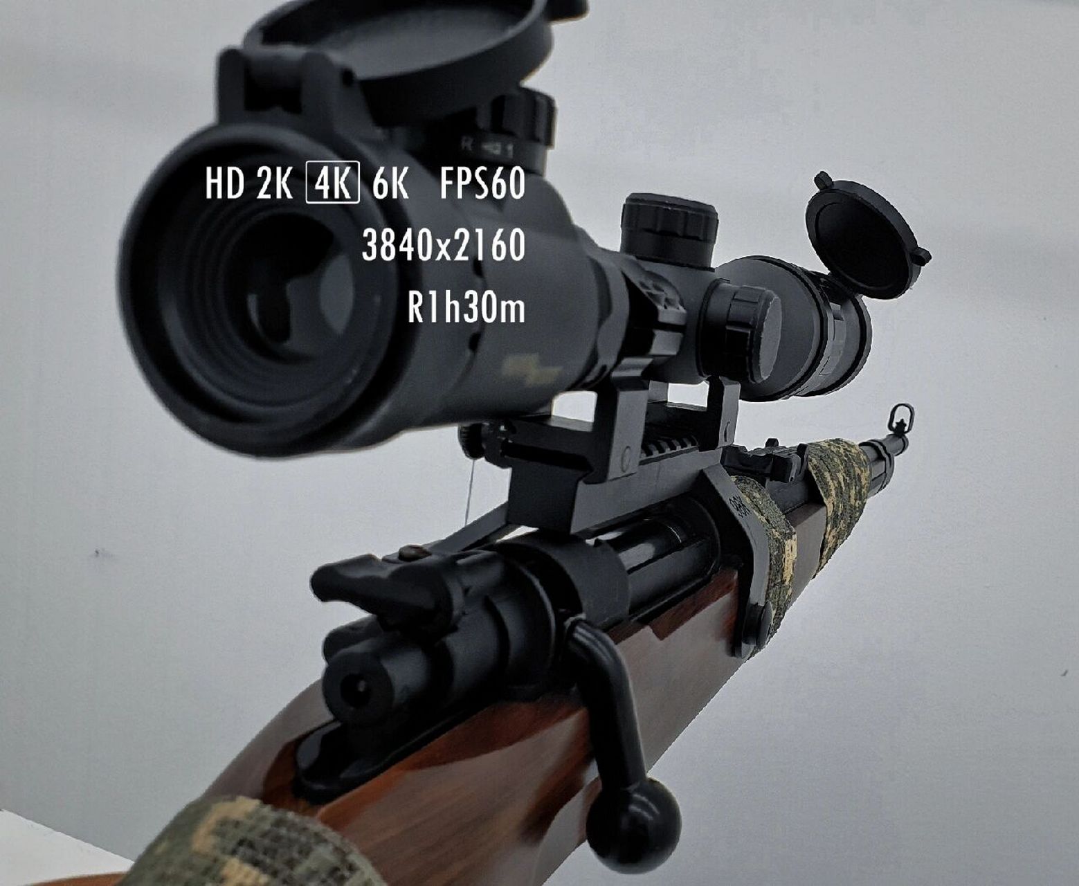 98k步枪 98k仿木纹,金属倍镜4到16倍可调,准心颜色可调,金属镜桥,金属