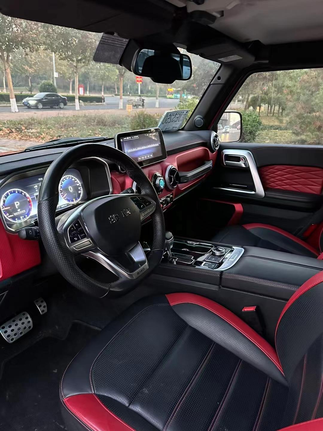 个人纯一手,手续齐全,随时过户,支持分期付款,首付1万bj40内饰北京bj