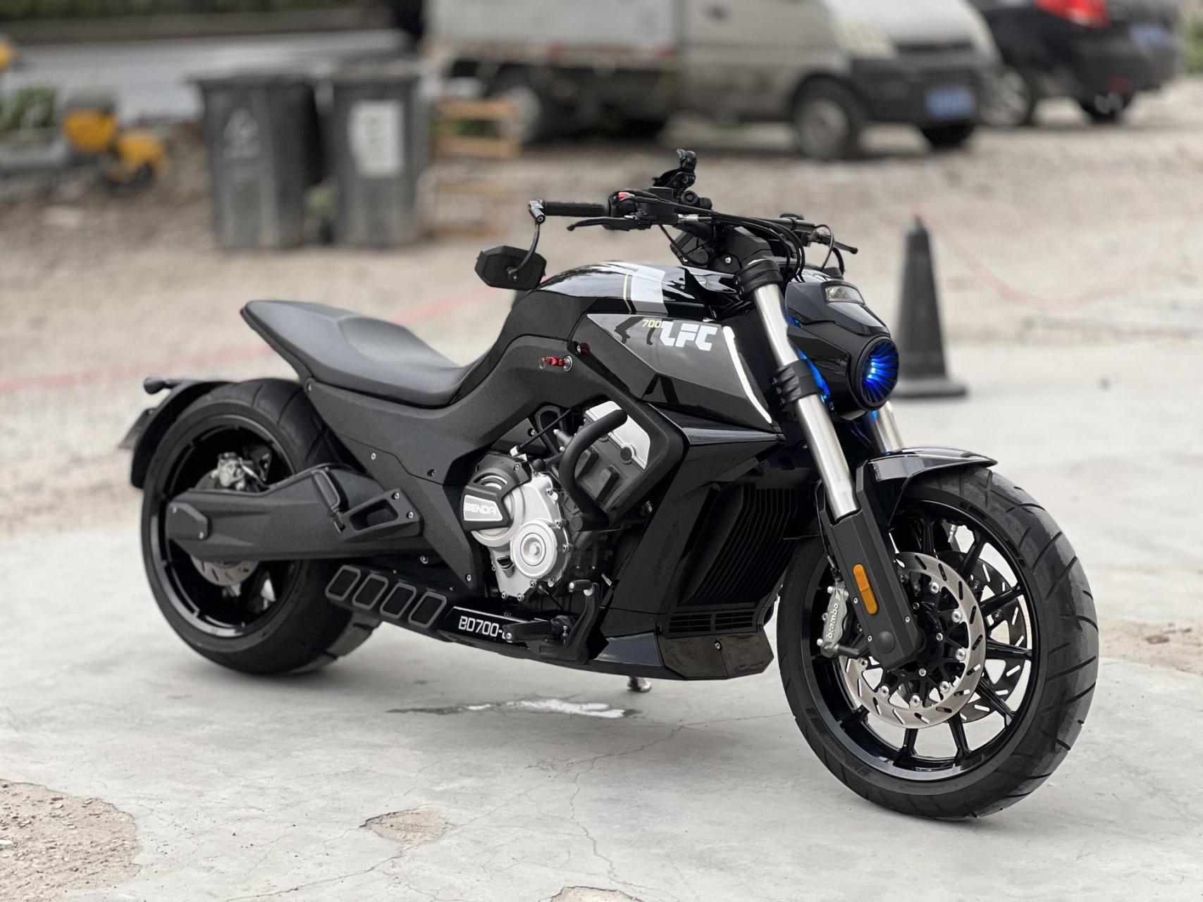 2023年5月奔达燎700 三千九公里,本地一手户,0瑕疵,牌证齐全包过户!