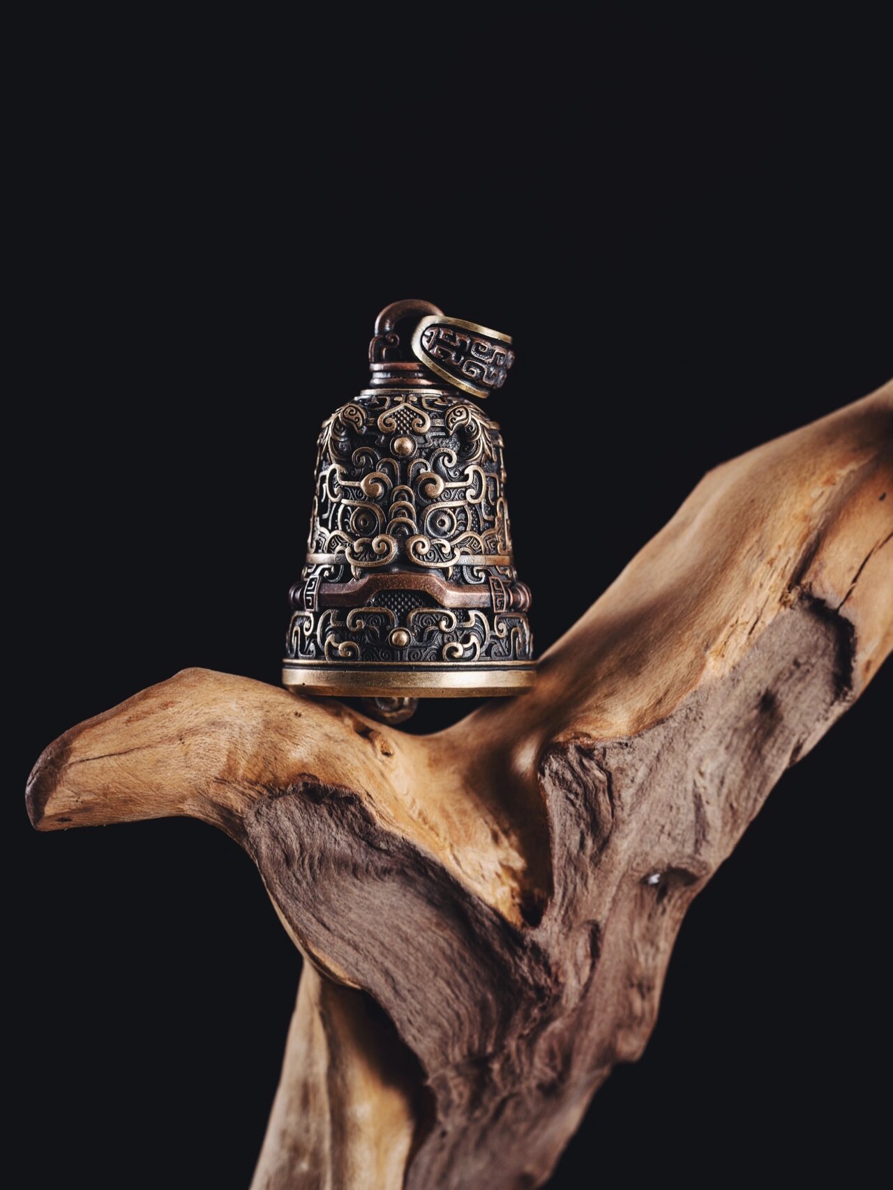 铃铛文化是华夏文明的一部分 商周时期的青铜铃铛作为乐器,即"编 "