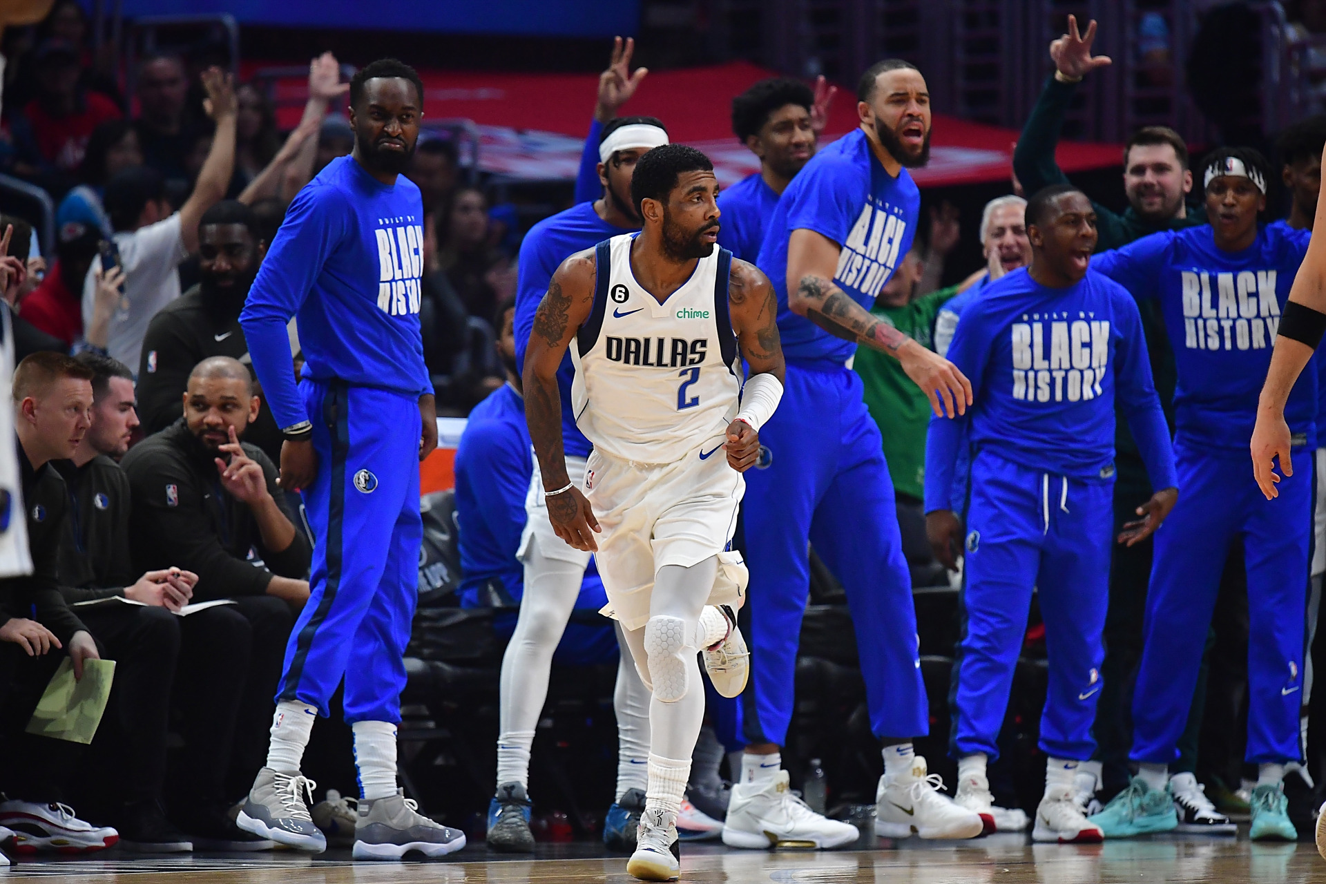 NBA常规赛前瞻：2025年11月30日 快船 VS 独行侠