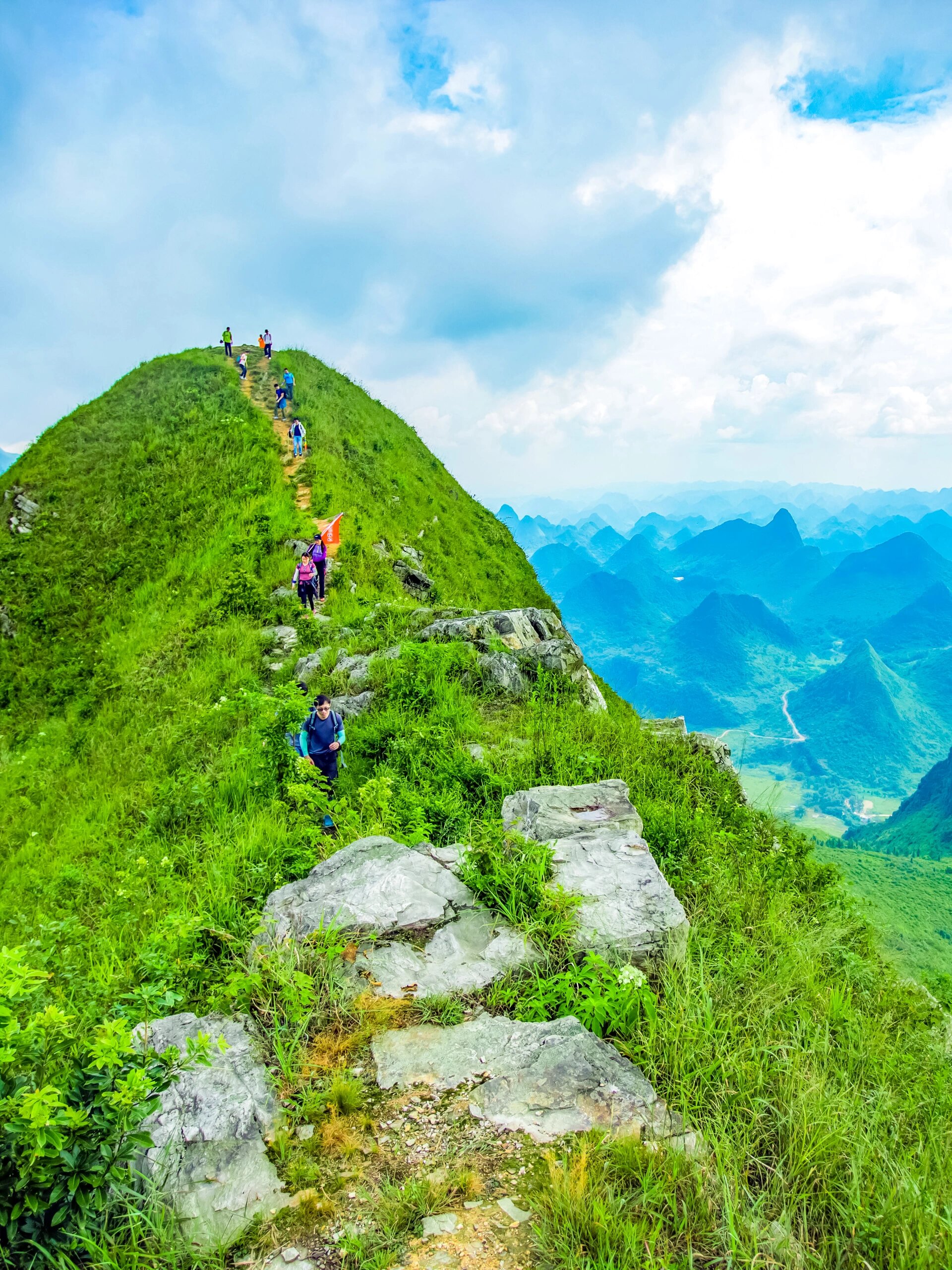 99吹爆!清远莫六公山必然让你爱上登山