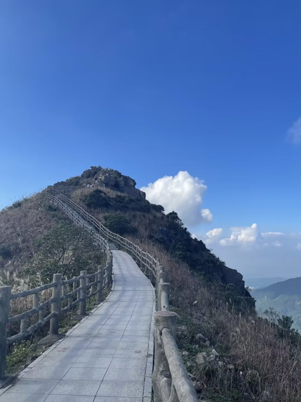 东莞银瓶山7215想和你赴一场银瓶山之行 7215东莞第一峰