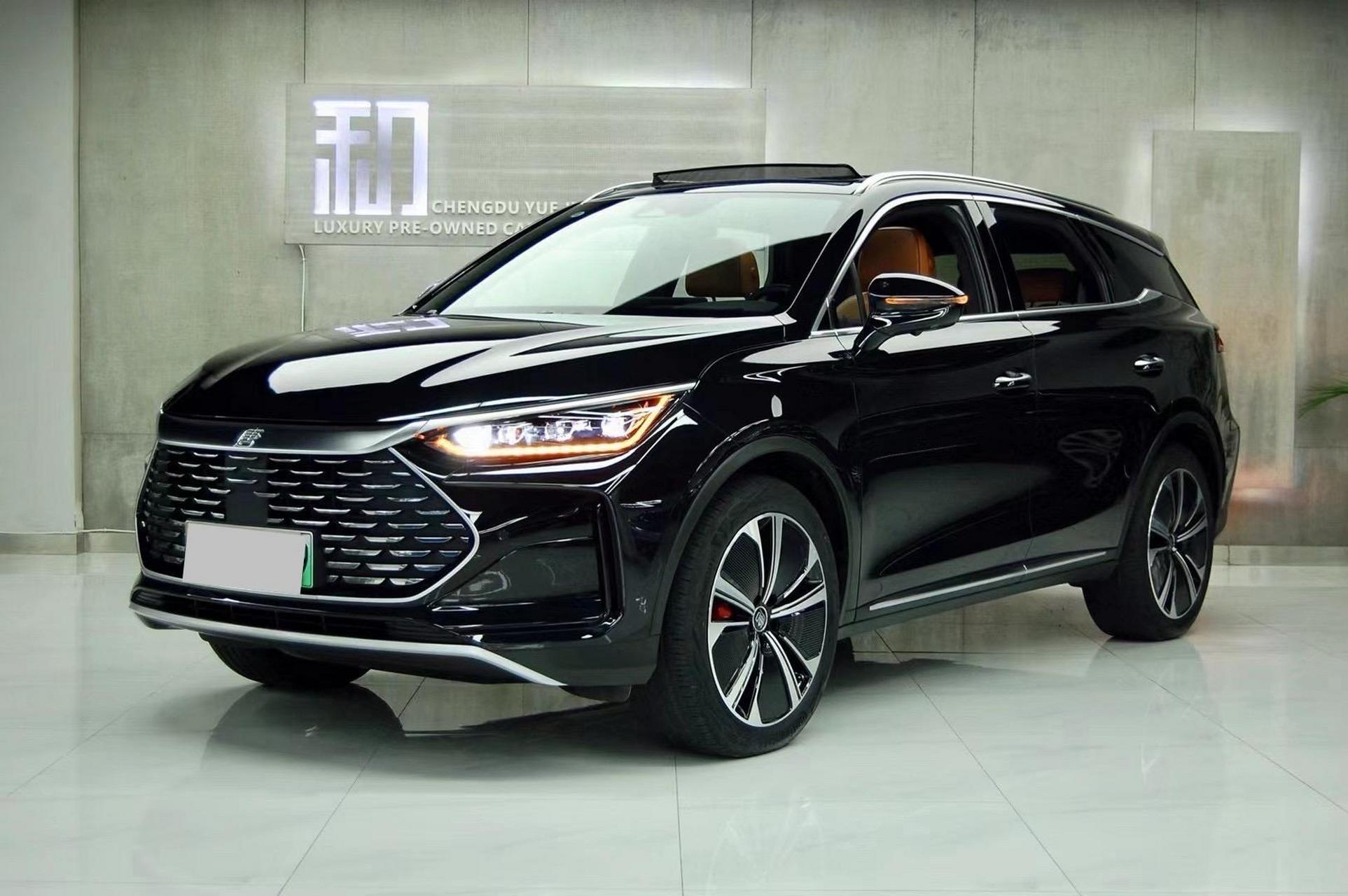 2022款 比亚迪 唐新能源 dm-p 215km 四驱尊享型 银砂黑色 中型5门7座