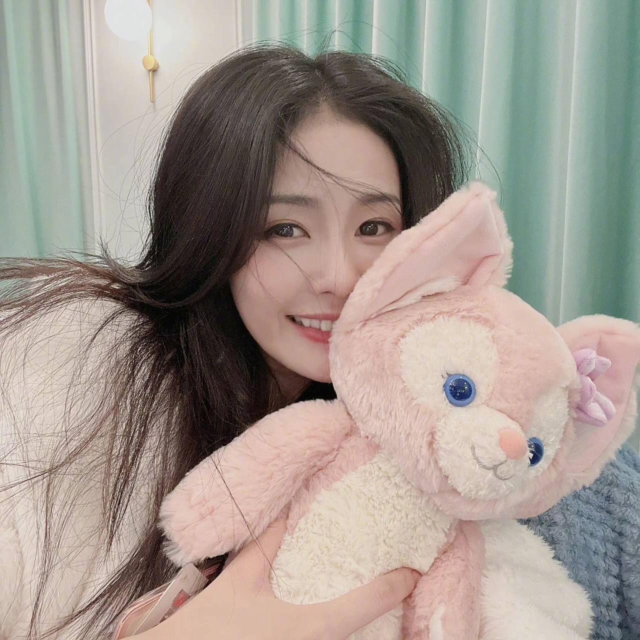 96白鹿头像 我好像没发过这组,过了那么久还是很喜欢!