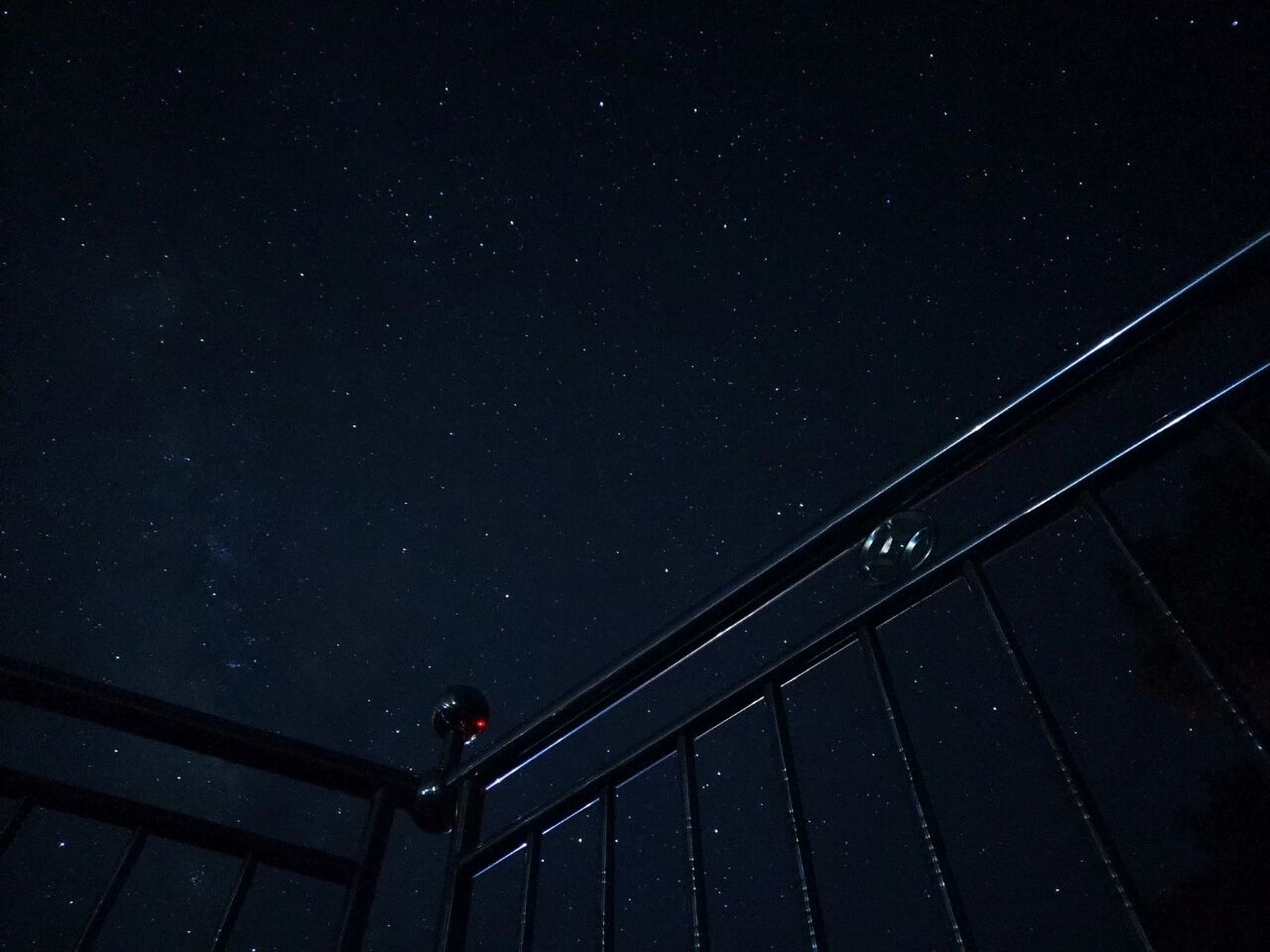 分享夜空星星/图片/好看/温馨 *还有星空可以仰望  ,人间还留着浪漫