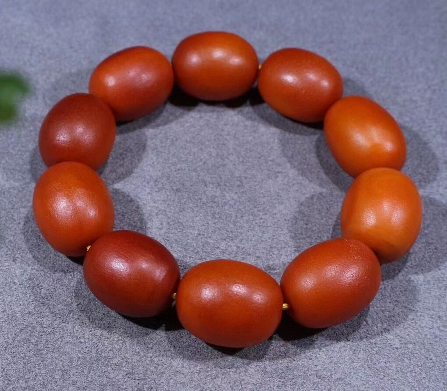 结缘价:118/克天然古董老蜜蜡枣珠手串,皮质油润,包浆氧化厚实,蜡好