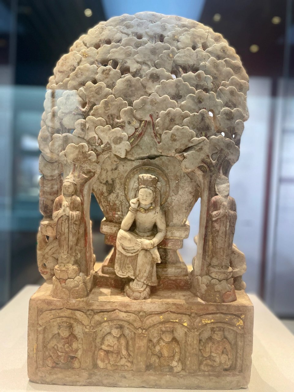 邺城考古博物馆 北朝考古博物馆 邺城考古博物馆主要藏品是来自北吴庄