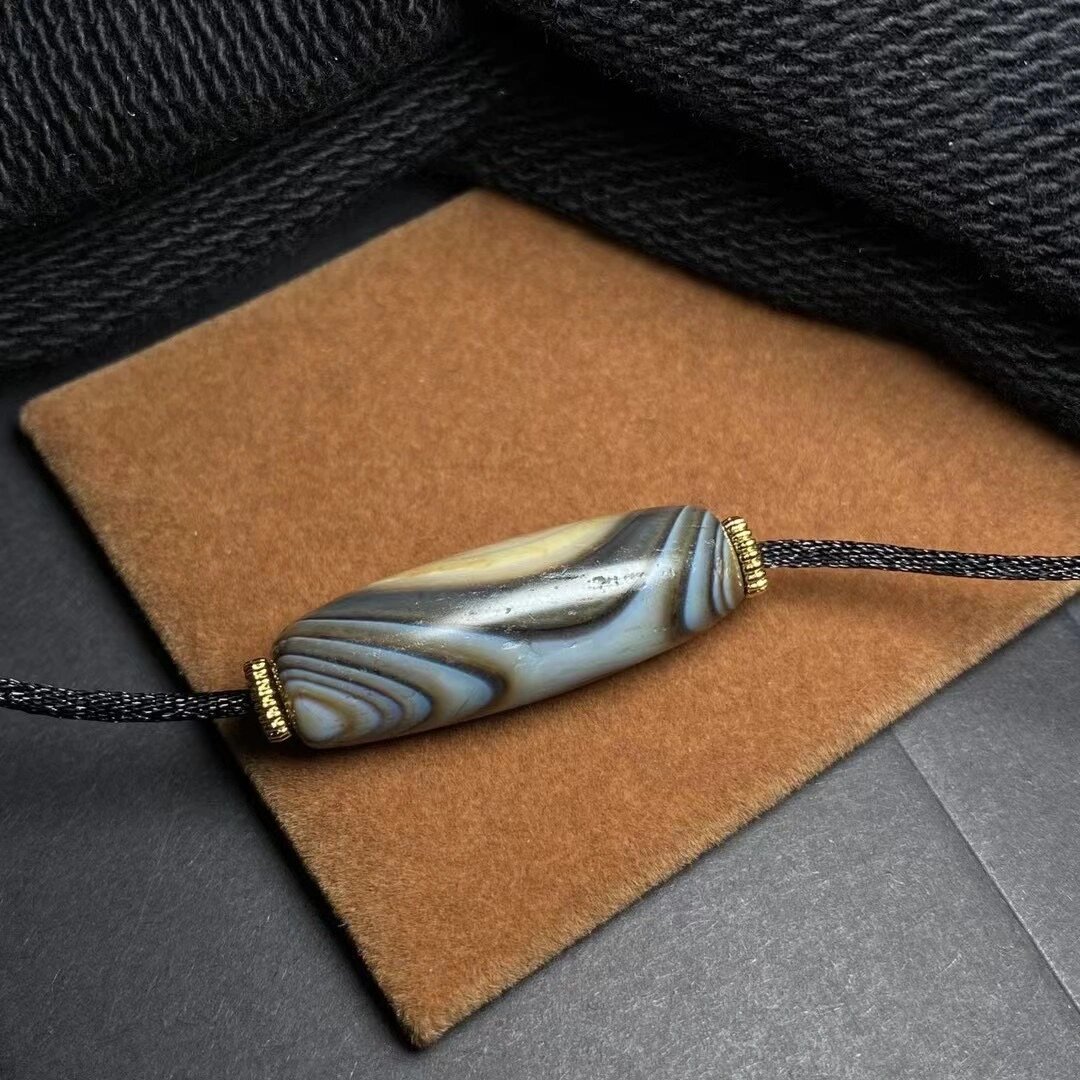 藏传千年黄金佛眼眼中眼老缠丝玛瑙 藏传老缠丝玛瑙天珠特殊眼中眼