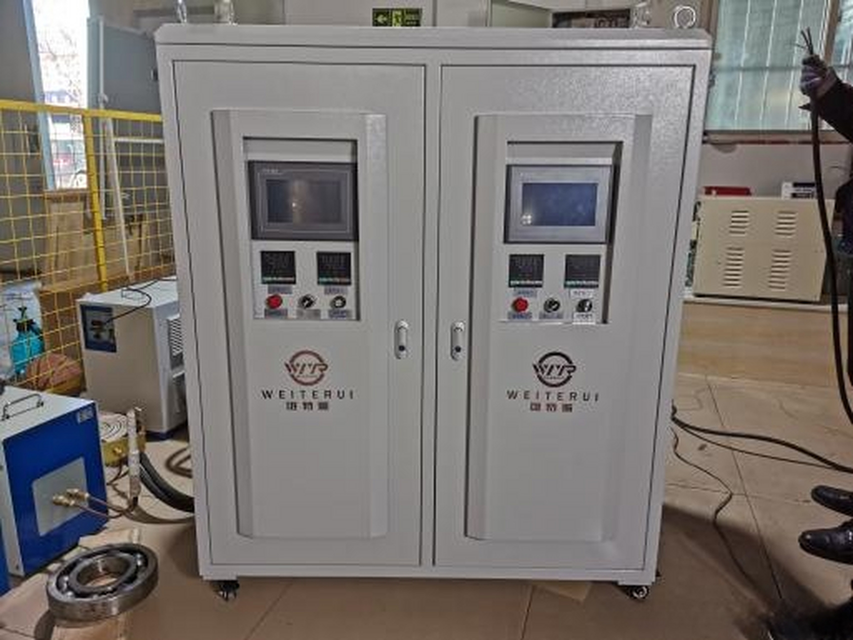 wtr-mf系列中频感应加热电源产品简介概述 wtr-mf系列中频/高频感应