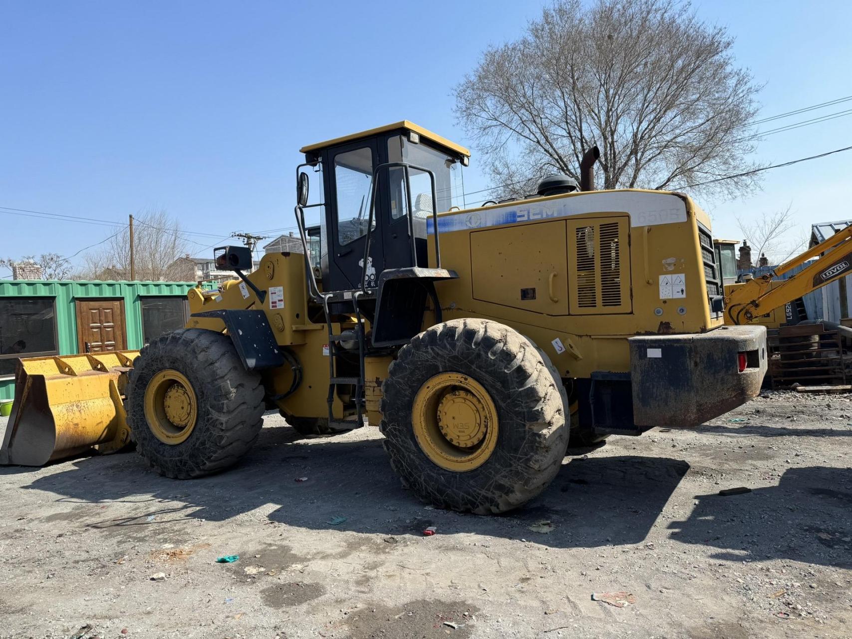 2013年650b加长臂 机箱桥原版 原车轮胎二手装载机