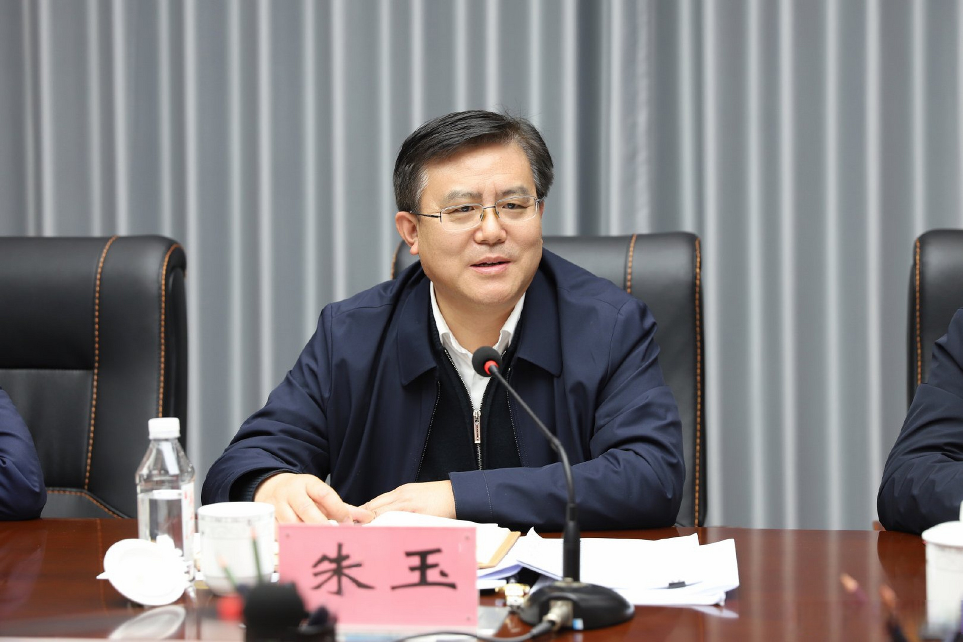 1月31日,湖南高院党组书记,院长朱玉到韶山