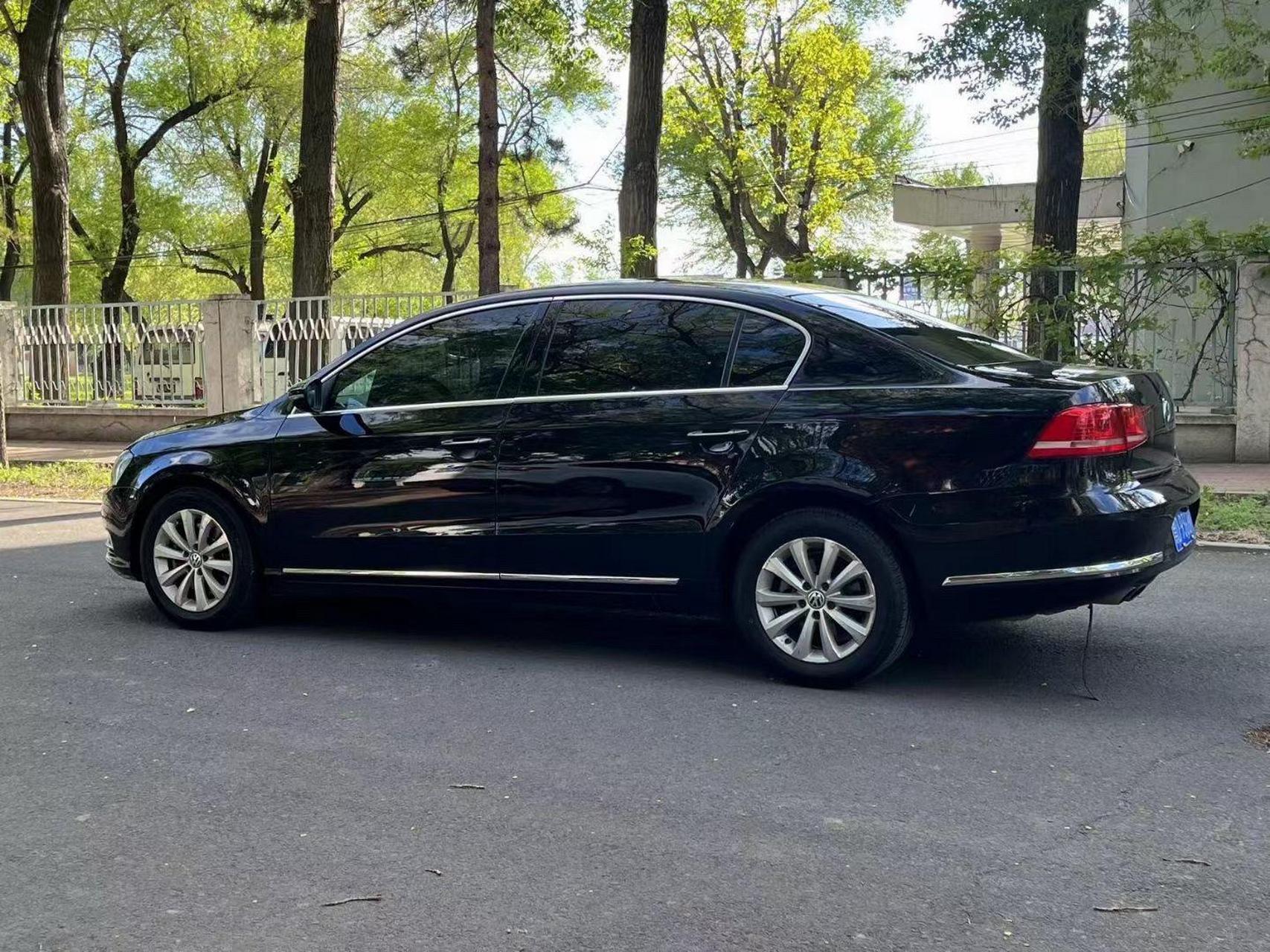 新到12年大众迈腾,自动1.