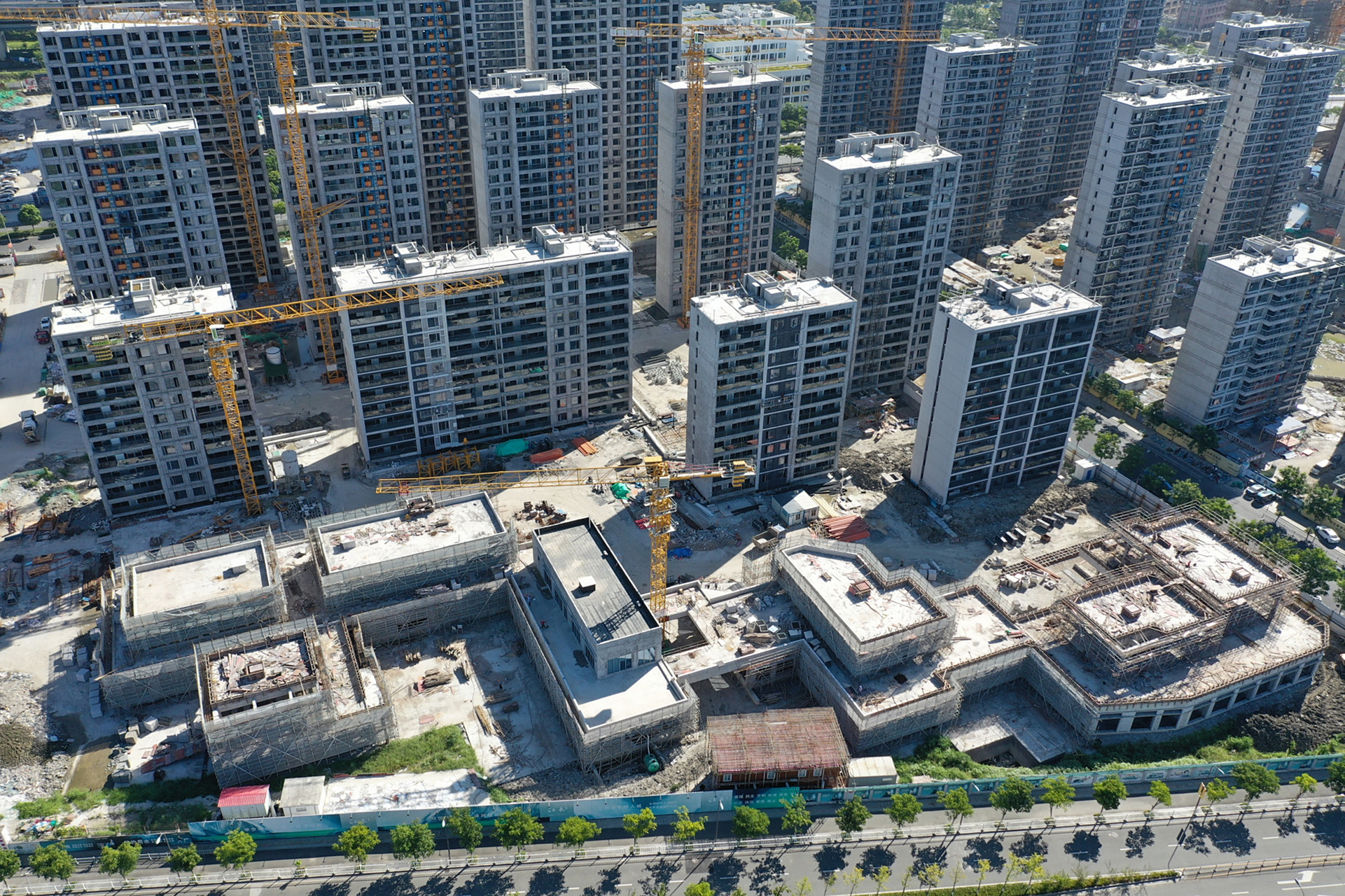 江来上府进度 16幢也快结顶了 马上就要开始还贷啦 加油努力,一切交付