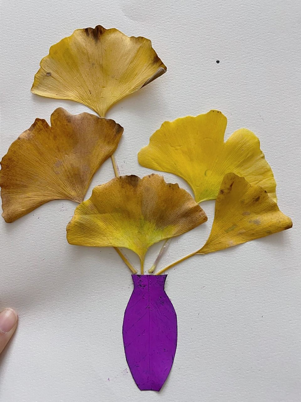 树叶手工制作 用银杏叶做好看的树叶花瓶