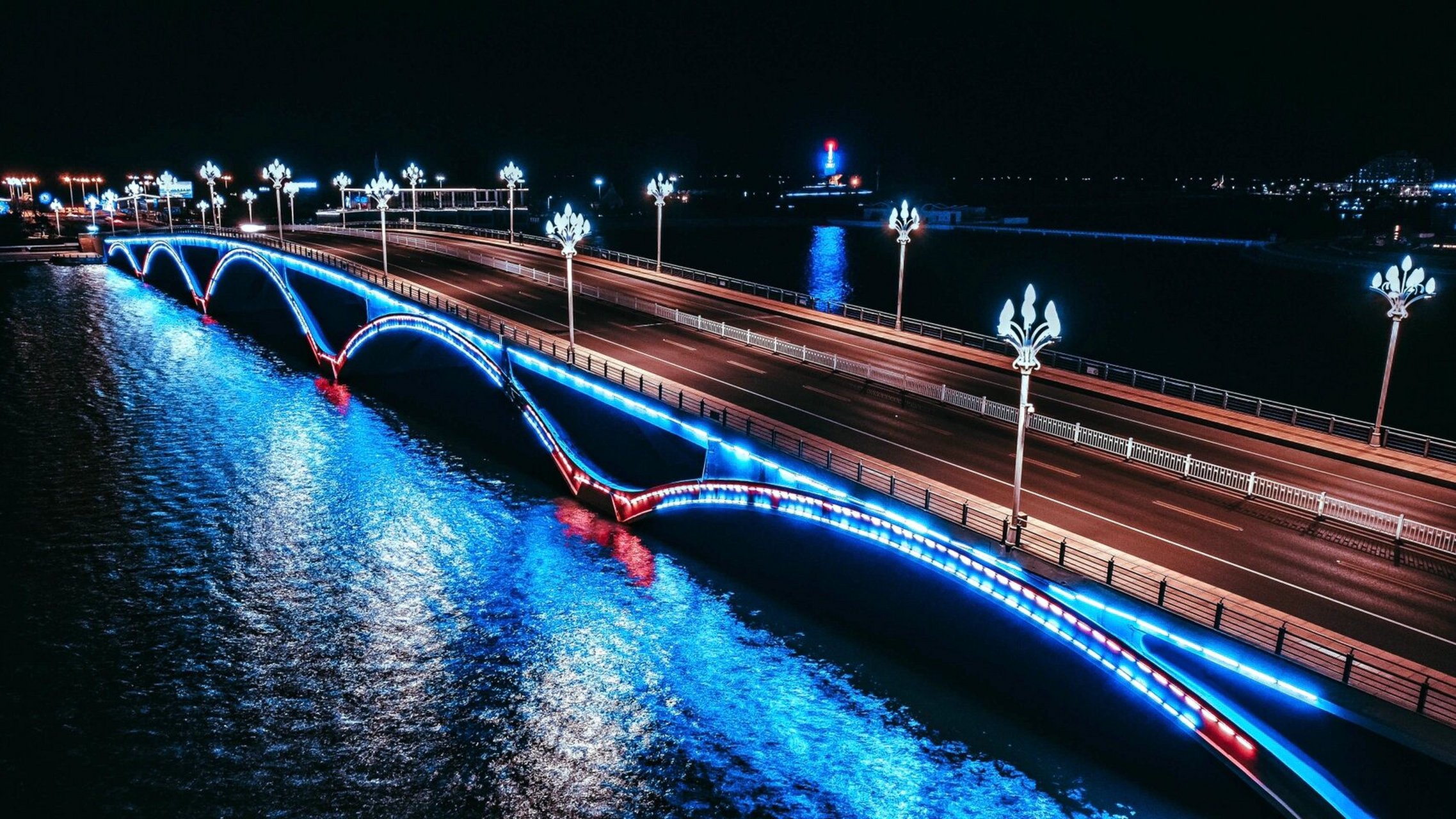 日照航拍——夜晚的日照不输任何城市 虽然比不上北上广深,但我的牵挂