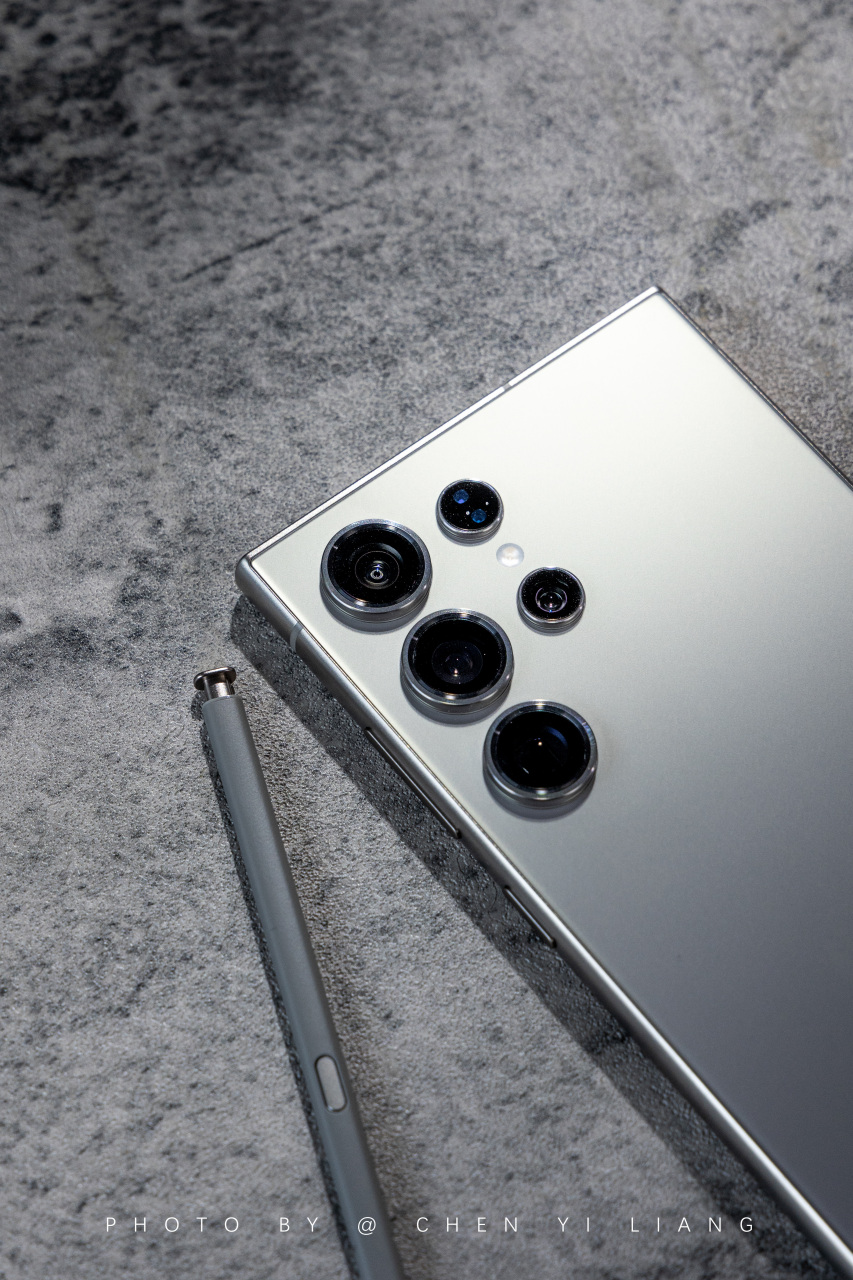 三星galaxy s24 ultra的图赏来啦,这次拍的确实很能体现出它的定位