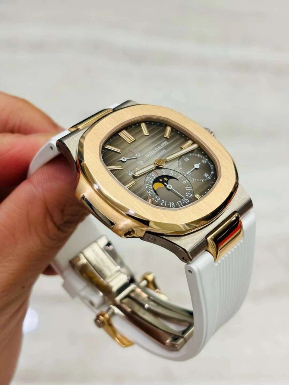 百达翡丽 5712gr 2014附件 现货极品成色 好价4x万