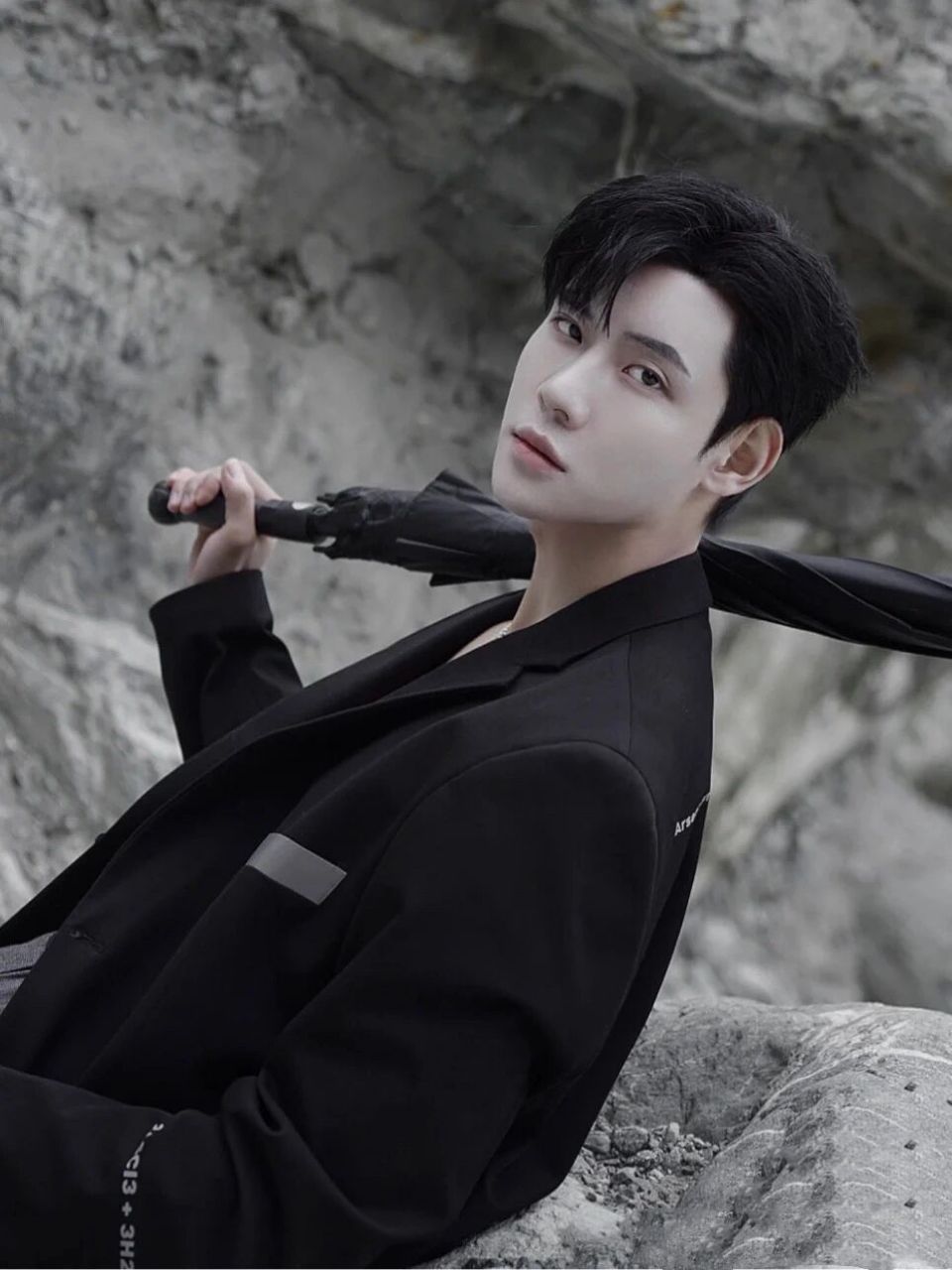 代高政～ 西装控77腹肌,无敌秒杀94