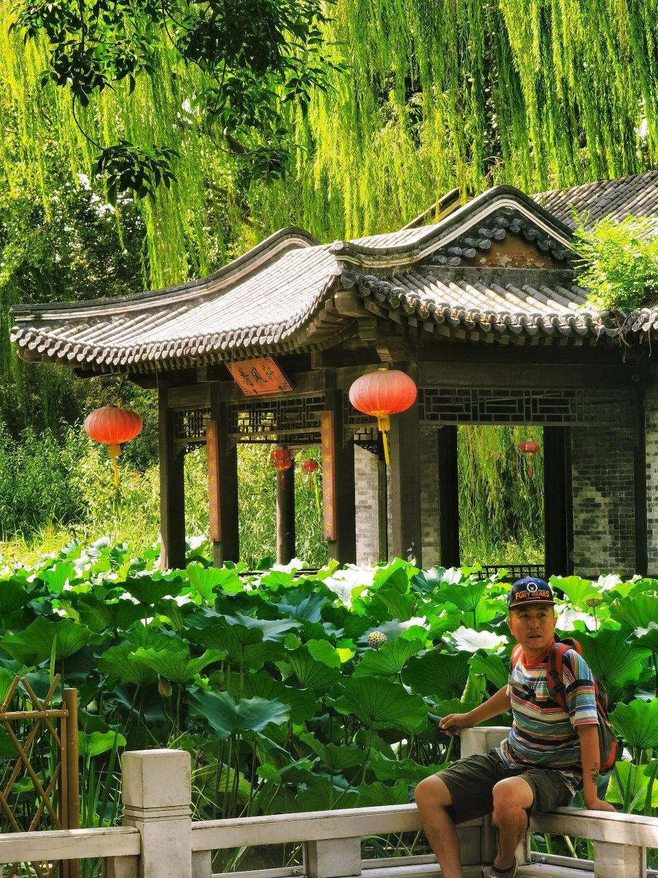 北京潭西胜境景区竟然是消失已久的太平湖 在北京积水潭桥西北角,与车