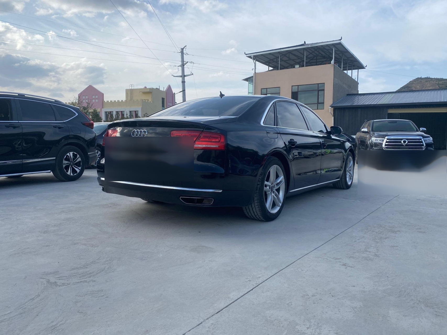 11年奥迪a8,3.0t大功率四驱 四座行政版 新车136.