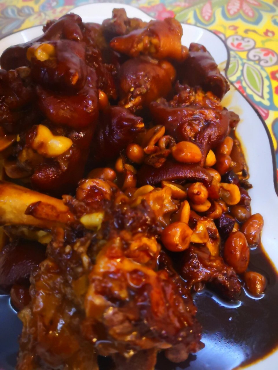 怎样让红烧猪蹄没有臭脚丫子味 爸爸做饭特别好吃,唯独猪蹄子每次做都