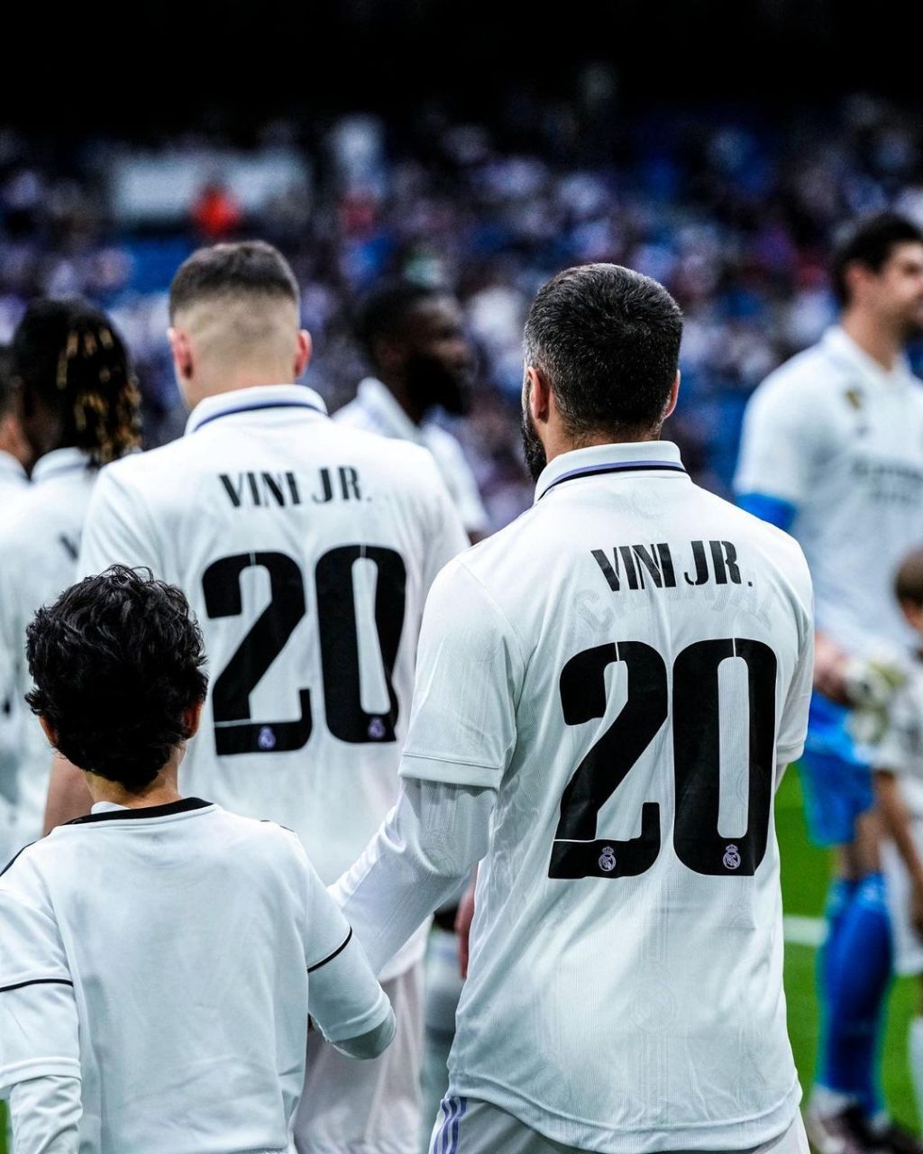 7115最终凭借本泽马和罗德里戈的进球,皇马2比1战胜巴列卡诺.