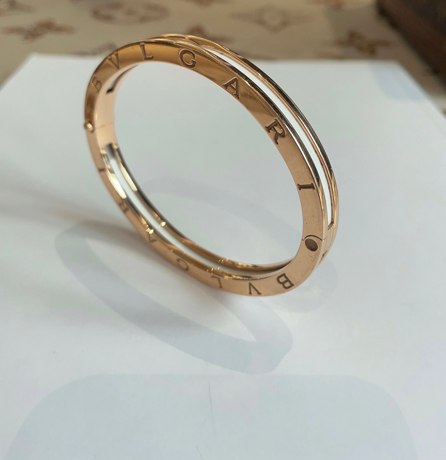 bvlgari bvlgari宝格丽 经典b.zero 1系列白陶瓷手镯 18k玫瑰金!