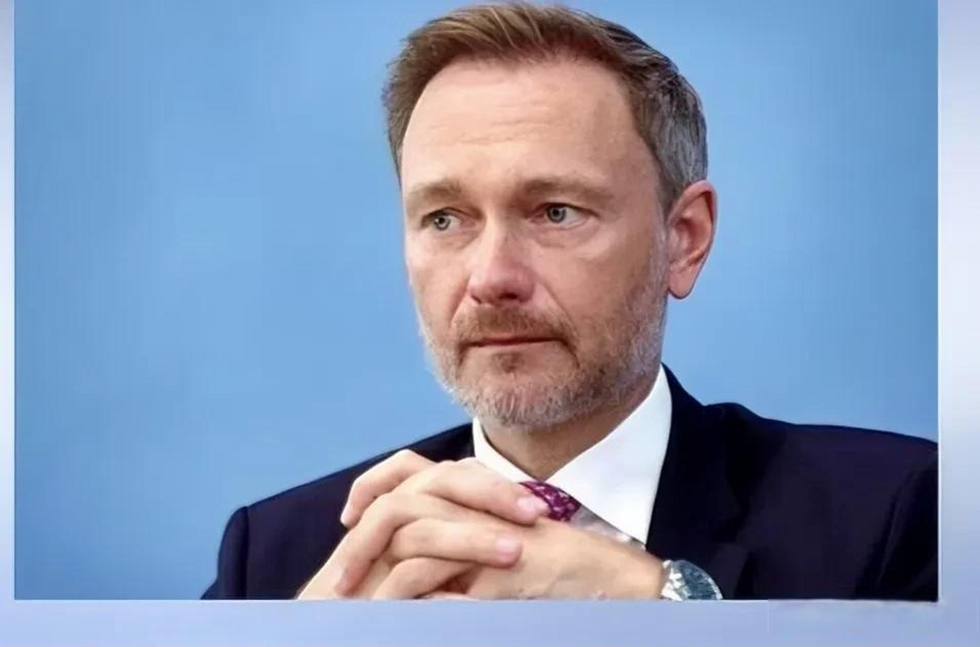 德国财政部长克里斯蒂安·林德纳在接受德国媒体采访时