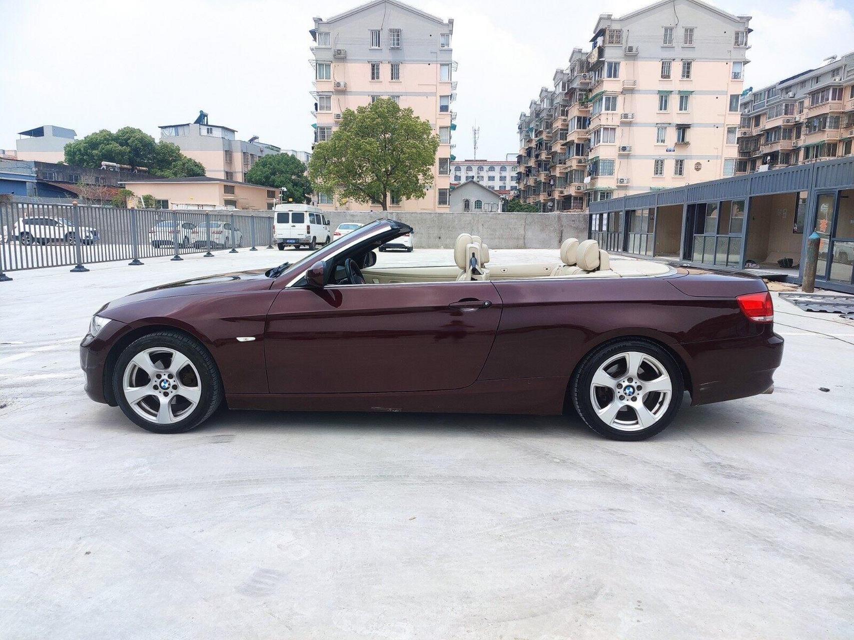 宝马3系 2009款 进口宝马320i 敞篷轿跑版 售价:6.