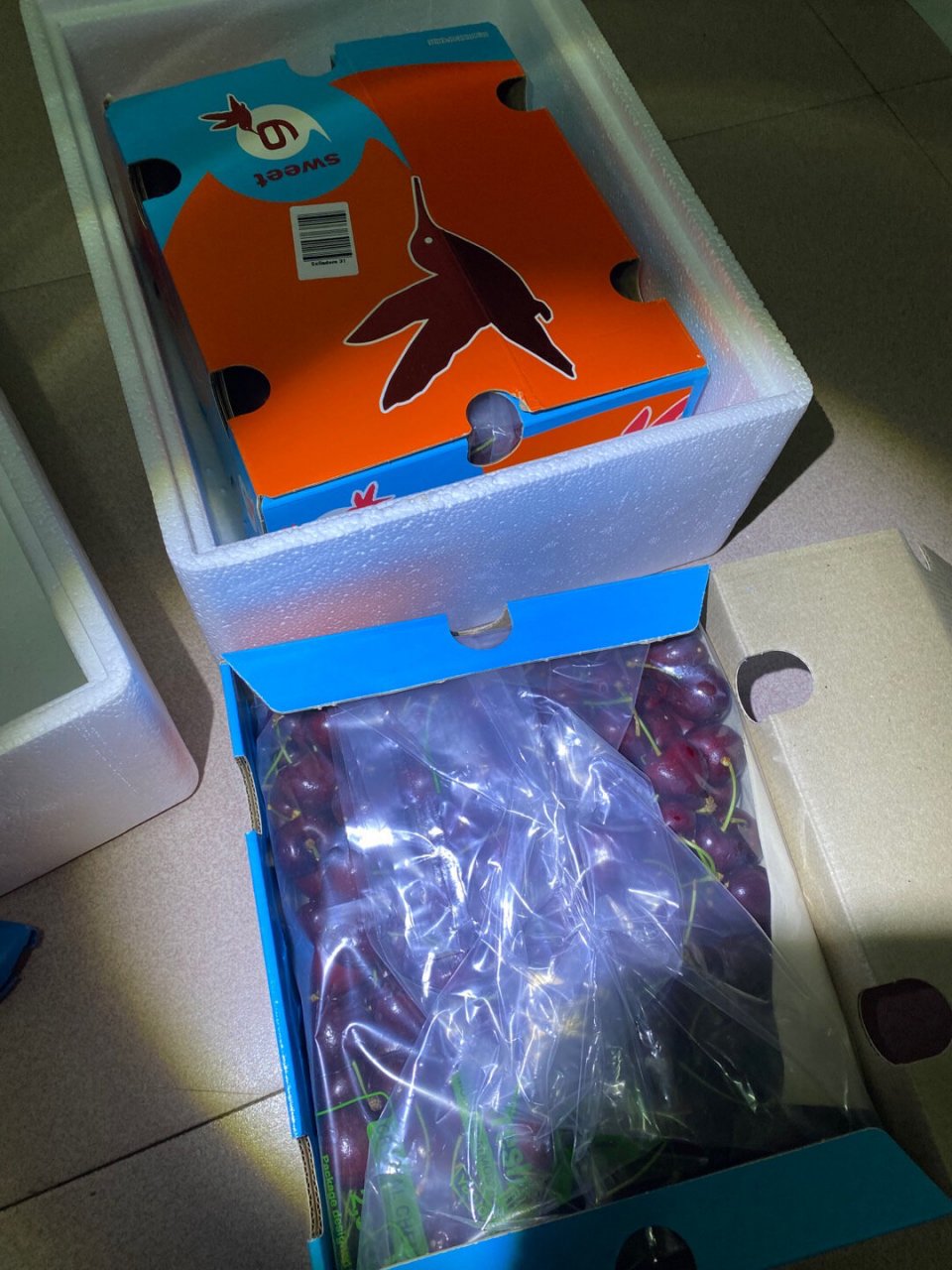 九头鸟车厘子打包发货实拍