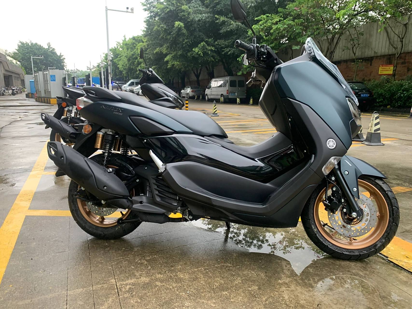 雅马哈nmax155 全新23款雅马哈nmax155 tcs版本02墨松绿02现车