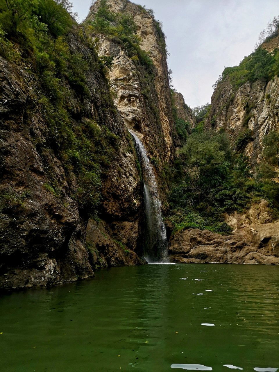 建昌龙潭大峡谷旅游攻略 龙潭大峡谷风景区坐落于葫芦岛建昌县,景色