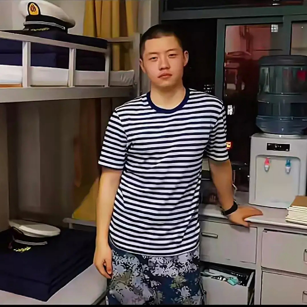 陕西籍海军少尉飞行员常瑞昭.